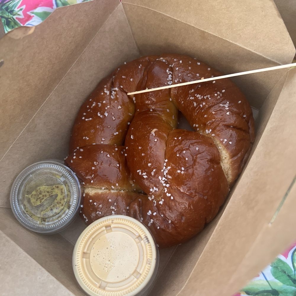 The yummy and fluffy pretzel! The yummy and fluffy pretzel!