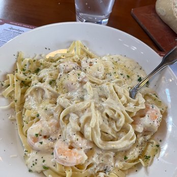 The Old Spaghetti Factory - Shrimp Alfredo - Italian Near Me - Riverside, California The Old Spaghetti Factory - Shrimp Alfredo - Italian Near Me - Riverside, California