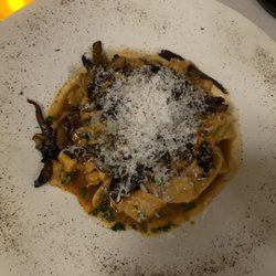 La Langouste - Papardelles with lobster and chanterelles