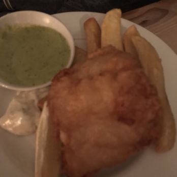 Ffiona's Restaurant - Fish and chips - British Near Me - London, XGL