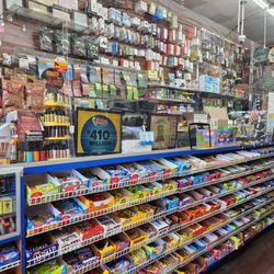 Red Arrow Vape & E-smoke Shop - Inside Counter Area