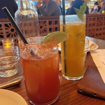Flores San Mateo - Mexican Near Me - San Mateo, California