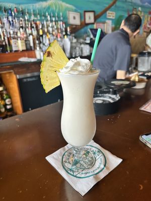 Luau Larry's by null