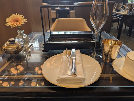 Rosewood London by null