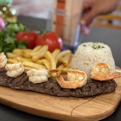 Casa Del Mofongo - Churrasco con camarones