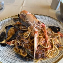 Isola - Seafood Pasta