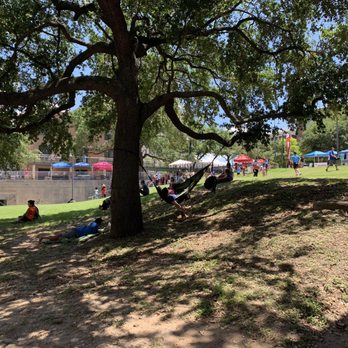 Allen's Landing - Shady area under the tree for spectators - Parks Near Me - Houston, Texas