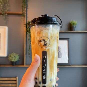 DIY Tea Lab - Fremont - Brown Sugar Fresh Milk - Bubble Tea Near Me - Seattle, Washington