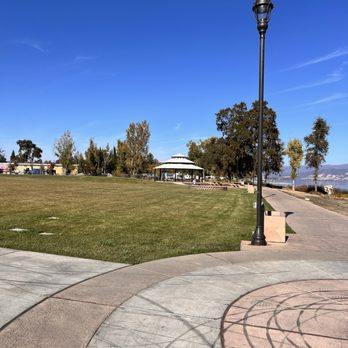Library Park - Parks Near Me - Lakeport, California Library Park - Parks Near Me - Lakeport, California