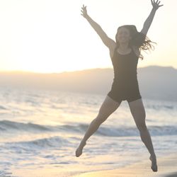 Emily Socha - Get ready to love the way your body moves and feels!