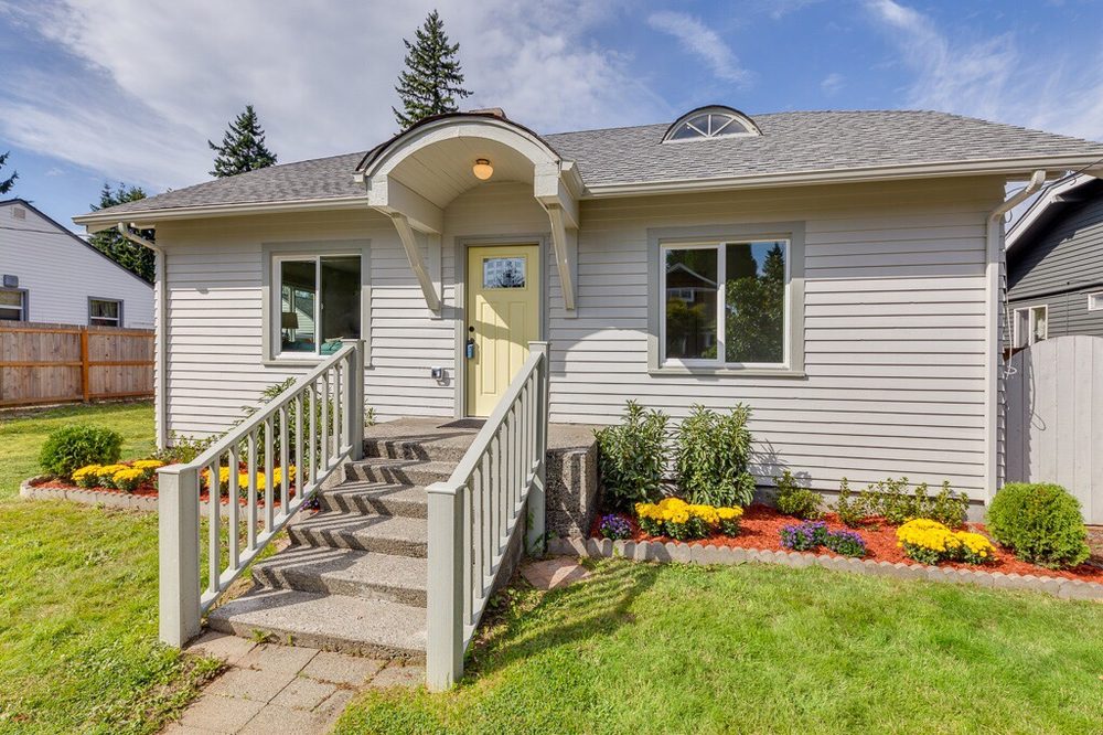 DANI BEN KINNEY REAL ESTATE TEAM Updated September 2024