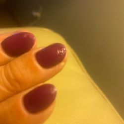 Bee Nails & Spa - I had a regular paid and mani. Did 5 cycles of nail drying unit for 20 plus minutes. My nails still smudged, will you redo at nc?