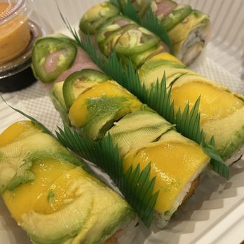 Qimura Sushi & Ramen - Sushi Bars Near Me - Windsor, California