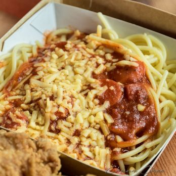 Jollibee - Spaghetti - Chicken Shop Near Me - Toronto, Alberta Jollibee - Spaghetti - Chicken Shop Near Me - Toronto, Alberta