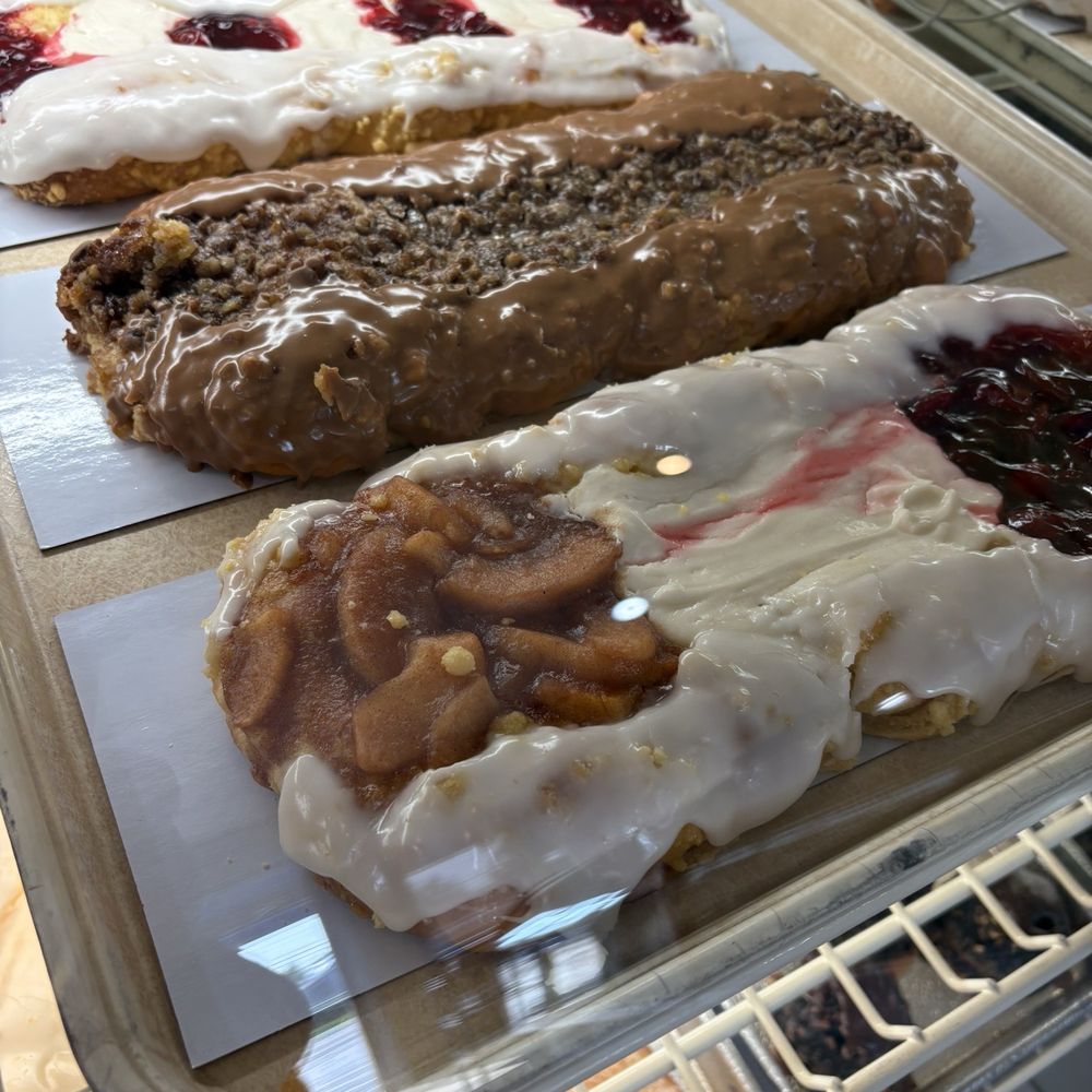 Harter Bakery - Breakfast stollens - Bakeries Near Me - Arnold, Missouri Harter Bakery - Breakfast stollens - Bakeries Near Me - Arnold, Missouri