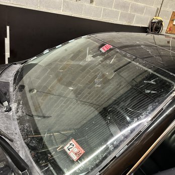 Atlantic Auto Glass - Broken windshield.. - Auto Glass Services Near Me - Woodbridge, Virginia Atlantic Auto Glass - Broken windshield.. - Auto Glass Services Near Me - Woodbridge, Virginia