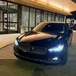 Alaadin VIP Transportation - VIP pick up.