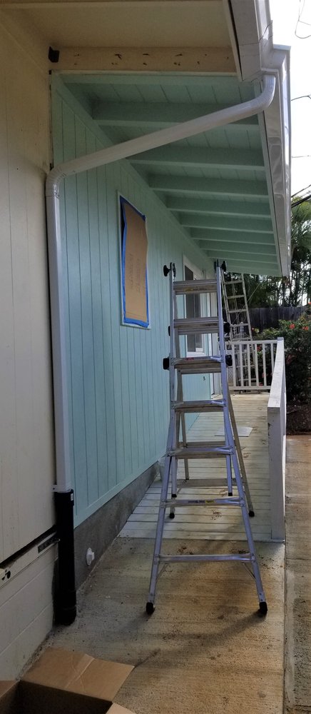 Slide of Akamai Roofing