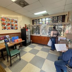 Kin's Kitchen - Inside