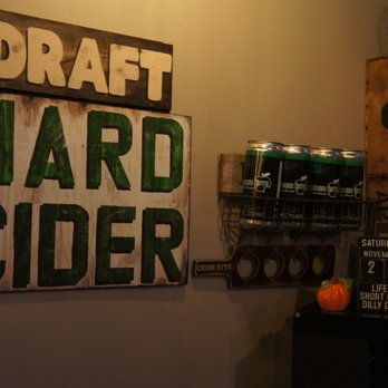 Cider Bite - Decor - Bars Near Me - Portland, Oregon