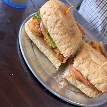 Pizza Shack - Fried shrimp poboy - Pizza Near Me - Opelousas, Louisiana