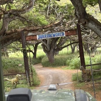 Kualoa Ranch - Tours Near Me - Kaneohe, Hawaii