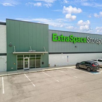Extra Space Storage - 2037 - Alternate Beauty Image - Self Storage Near Me - Knoxville, Tennessee Extra Space Storage - 2037 - Alternate Beauty Image - Self Storage Near Me - Knoxville, Tennessee