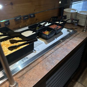 Frontier BBQ & Smokehouse - Toppings - Barbeque Near Me - Niagara Falls, Ontario