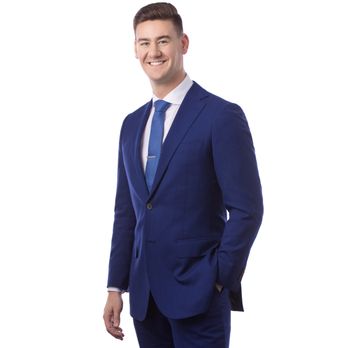 Tyler Gregory - Compass - Real Estate Agents Near Me - Chicago, Illinois Tyler Gregory - Compass - Real Estate Agents Near Me - Chicago, Illinois