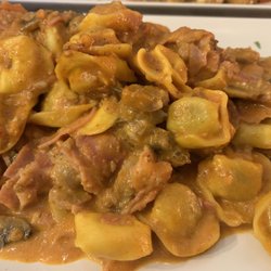 Bistrot Cuor di Caffè - The pasta with 3 kinds of meat. Smells so good and tasty