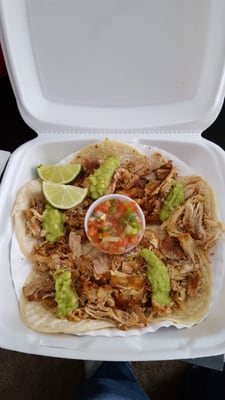 Taqueria No SE Hagan Bolas by null