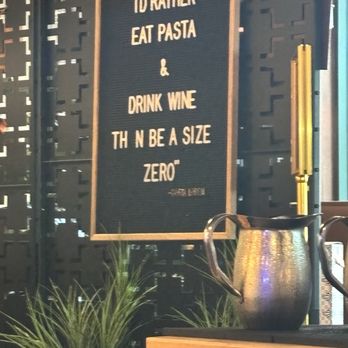 Mamma Mia 2 - Pizza Near Me - Homestead, Florida