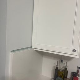 Damaged backsplash