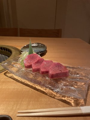 Yoroniku by null
