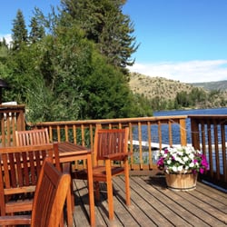Half Moon Lake Lodge Restaurant - Patio Dining