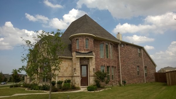 Havel Roofing Solutions Logo