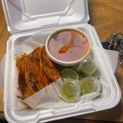 Paleteria El Chavo - QUESA BIRRIA