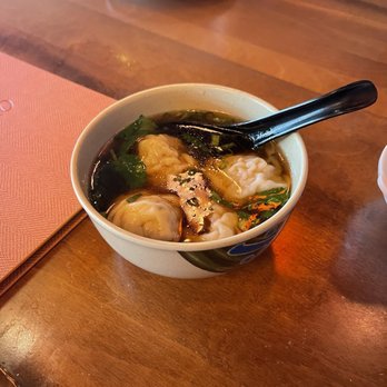 Chiwa Bistro - Wonton Soup - Sushi Bars Near Me - Newark, Delaware
