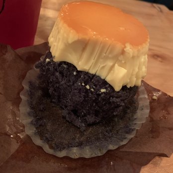 Cafe 86 - Super dense cupcake - Desserts Near Me - Artesia, California Cafe 86 - Super dense cupcake - Desserts Near Me - Artesia, California