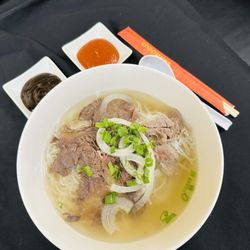 Real Thai Cuisine - I ordered Beef Pho and it is so good that i have to take it home even for the leftover soup!   Will be back again for sure!