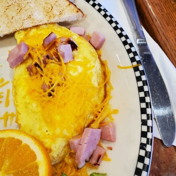 Black Bear Diner American Fork - Ham and cheese omelette - American Near Me - American Fork, Utah Black Bear Diner American Fork - Ham and cheese omelette - American Near Me - American Fork, Utah