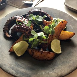 Pulpo with potatoes and black beans. Fantastic! Pulpo with potatoes and black beans. Fantastic!