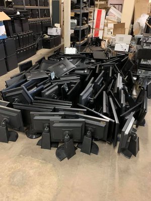 Computer Recycling Center - Businesses searching for a computer recycling center need more than a place to drop off old equipment. They need secure handling, documented data destruction, and responsible environmental processing.
Surplus Technology Solutions (STS) operates as a professional computer recycling center serving businesses, healthcare organizations, biotech firms, financial institutions, schools, and property managers throughout Greater Boston and surrounding Massachusetts communities.
Our structured IT asset disposition (ITAD) process ensures secure data destruction, chain-of-custody documentation, and environmentally responsible recycling.
If your organization is located in Waltham, Boston, Cambridge, Brookline, Watertown, Lexington, Newton, Burlington, Needham, or nearby, Surplus Technology Solutions provides scheduled pickup and compliant processing. Computer Recycling Center - Businesses searching for a computer recycling center need more than a place to drop off old equipment. They need secure handling, documented data destruction, and responsible environmental processing.
Surplus Technology Solutions (STS) operates as a professional computer recycling center serving businesses, healthcare organizations, biotech firms, financial institutions, schools, and property managers throughout Greater Boston and surrounding Massachusetts communities.
Our structured IT asset disposition (ITAD) process ensures secure data destruction, chain-of-custody documentation, and environmentally responsible recycling.
If your organization is located in Waltham, Boston, Cambridge, Brookline, Watertown, Lexington, Newton, Burlington, Needham, or nearby, Surplus Technology Solutions provides scheduled pickup and compliant processing.