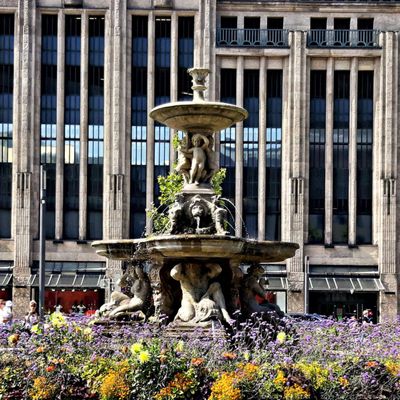 GALERIA Düsseldorf Königsallee by null