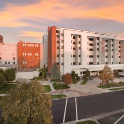 Avenues Surgical Center