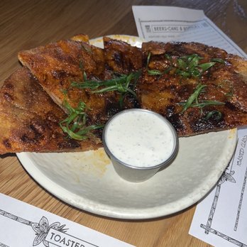 The Toasted Coconut - Lamb flatbread - New American Near Me - Houston, Texas The Toasted Coconut - Lamb flatbread - New American Near Me - Houston, Texas