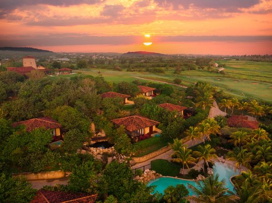 Royal Isabela by null