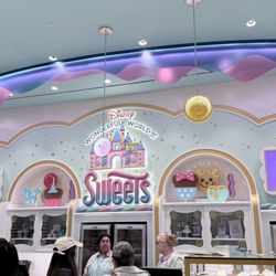 Disney Wonderful World of Sweets