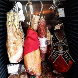 RE Cucina - Salumi directly from Italy