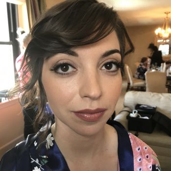 Simply Elegant Makeup - Full lip - Makeup Artists Near Me